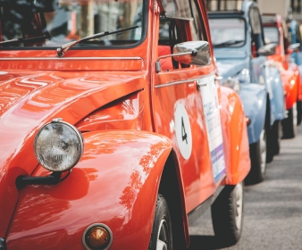 Wedding in a 2CV