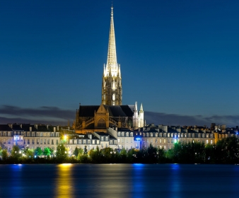 Bordeaux by night 2CV Private tour 45min