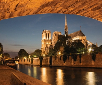 Paris by Night Private Tour 3H